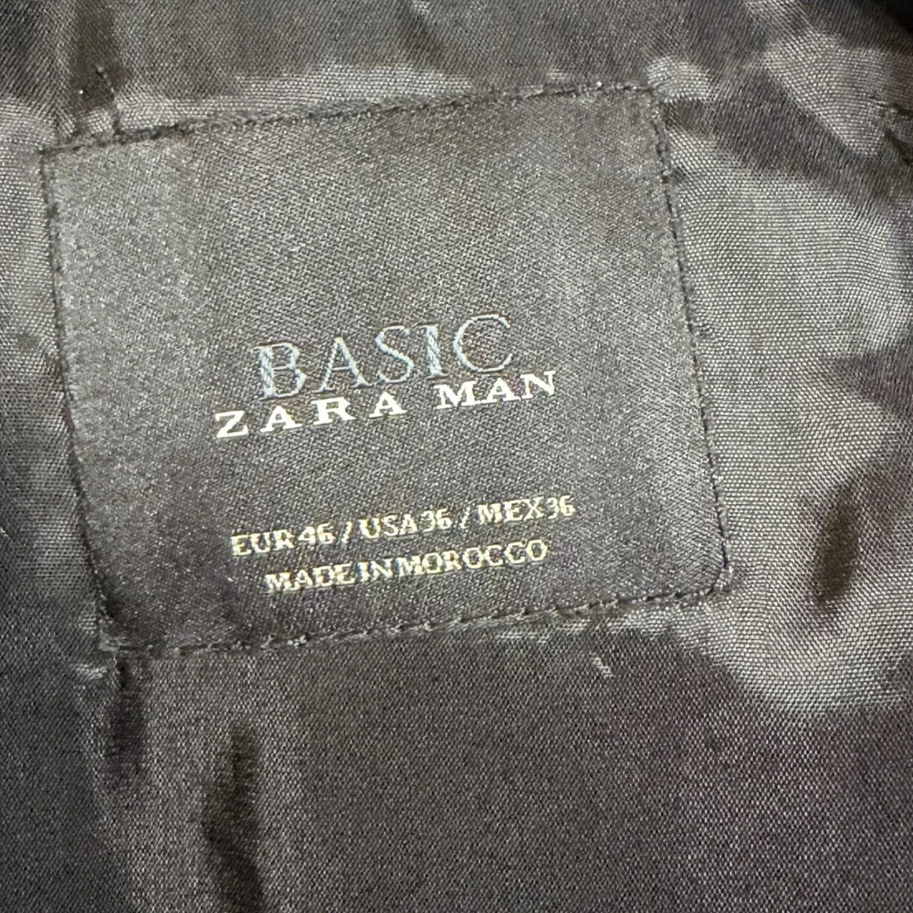 Zara Man Basic Mens Navy Blue Two Button Tailored Blazer Sport Coat Size 36